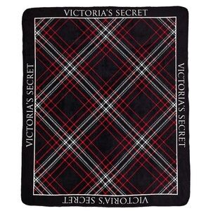 Victoria’s Secret cozy Fleece Blanket